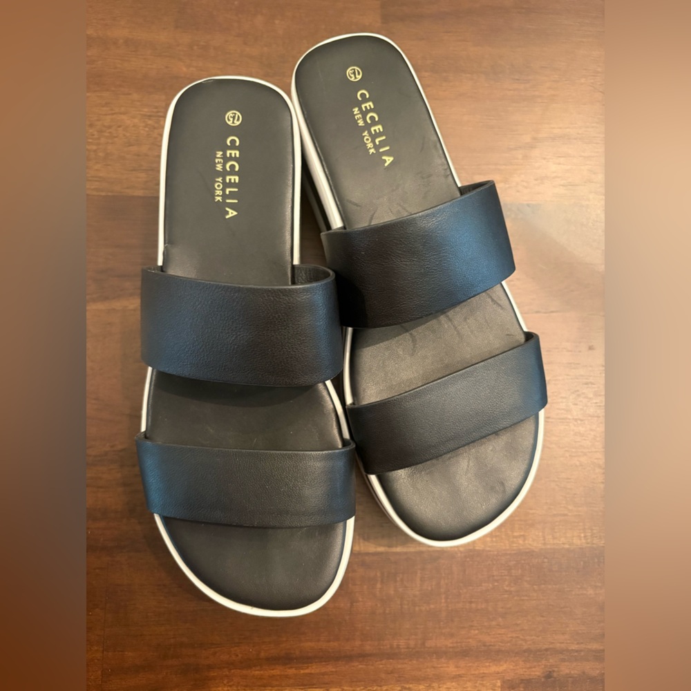Cecelia New York Sz 7.5 "Skye" Platform Sandals in black & white